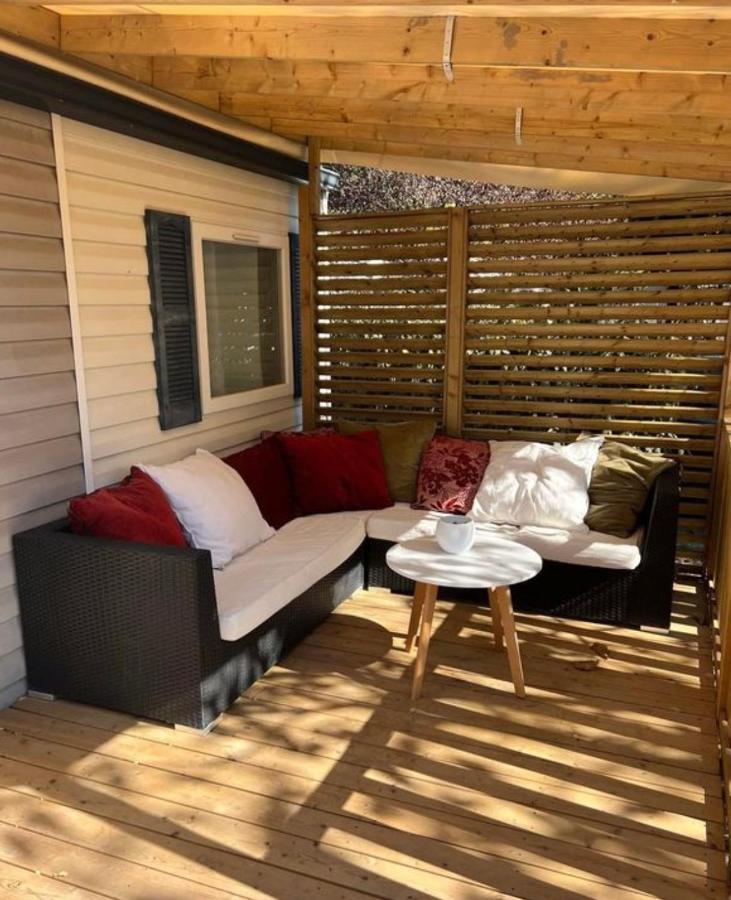 Mobil-home Des Iscles Campingplatz La Roque-d'Antheron